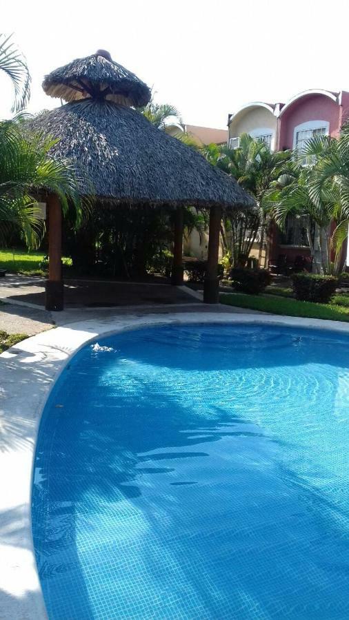 Apartament Casa Con Alberca!! Ixtapa Zihuatanejo Zewnętrze zdjęcie